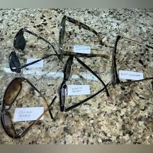 multiple brands | Accessories | Lots Of 5 Pre Own Fashion  display picture 1